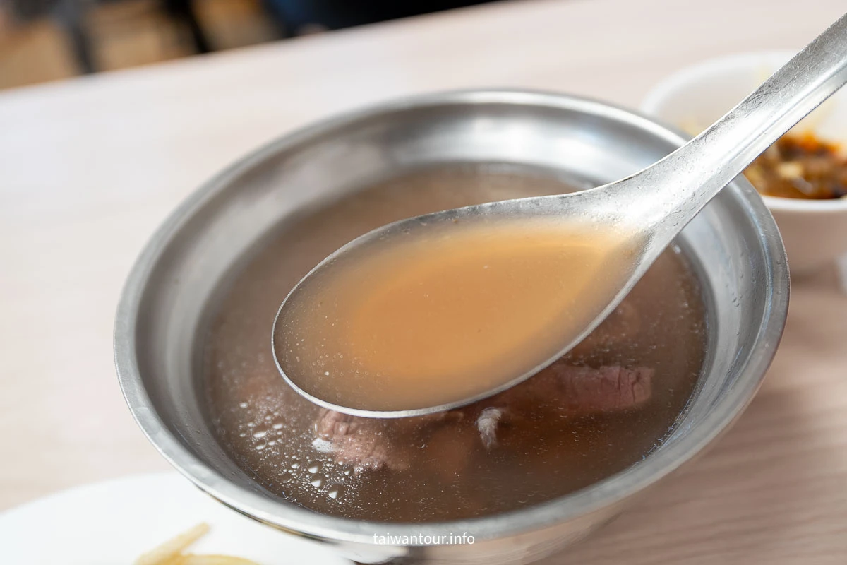 【阿財牛肉湯】台南保安街美食推薦,頂級牛肉湯 【阿財牛肉湯】台南保安街美食推薦,頂級牛肉湯