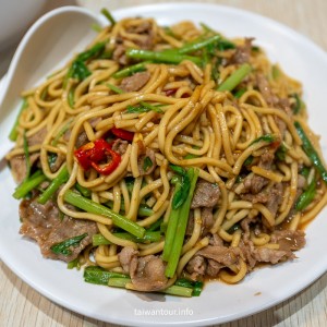 【吵三小羊肉專賣店】三重炒羊肉集美街推薦美食