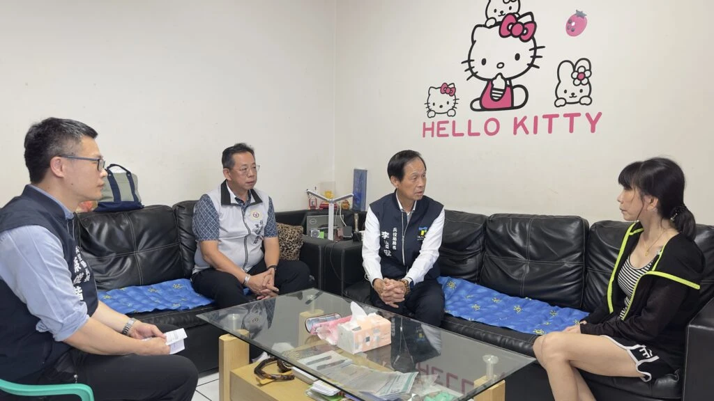 北市府秋節前夕到府關懷役男家屬