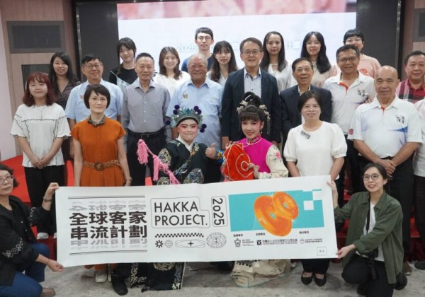 串流十年開新篇–臺北客家青年以創意連結新加坡