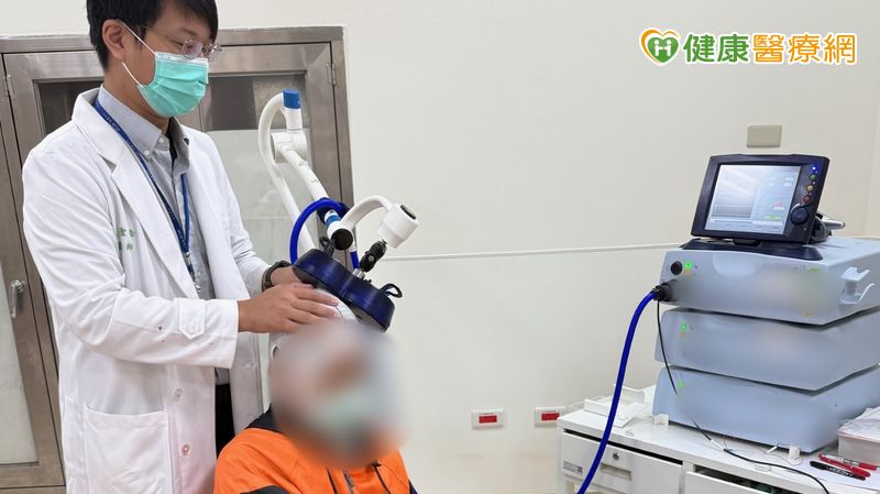 45歲男長期加班突中風 跨專業復健照顧助恢復 45歲男長期加班突中風 跨專業復健照顧助恢復