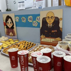 基一警執勤雞籠中元祭勤務  設置行動補給站為同仁打氣