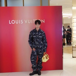 最帥特化師跨界！ 儲旭出席Louis Vuitton La Beauté盛會