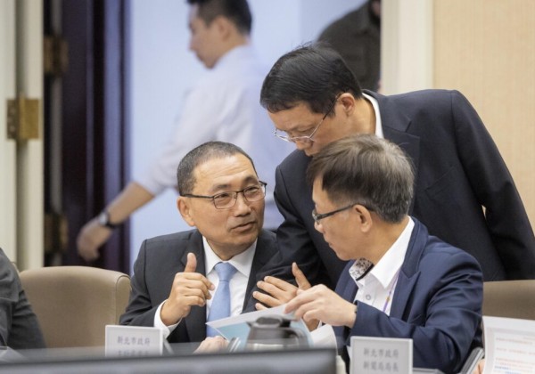 赴政院討論財劃法及地方補助  侯友宜：事權分配講清楚