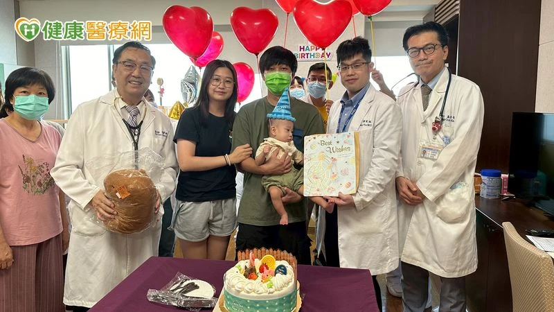 一出生就「心臟缺損4公分」合併多重病變　醫療團隊成功搶救
