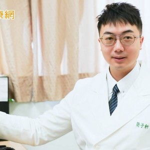 65歲婦人背痛2年竟是骨質疏鬆！　醫教「這樣做」防骨本流失