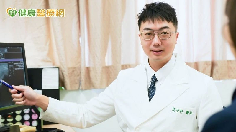 65歲婦人背痛2年竟是骨質疏鬆！　醫教「這樣做」防骨本流失