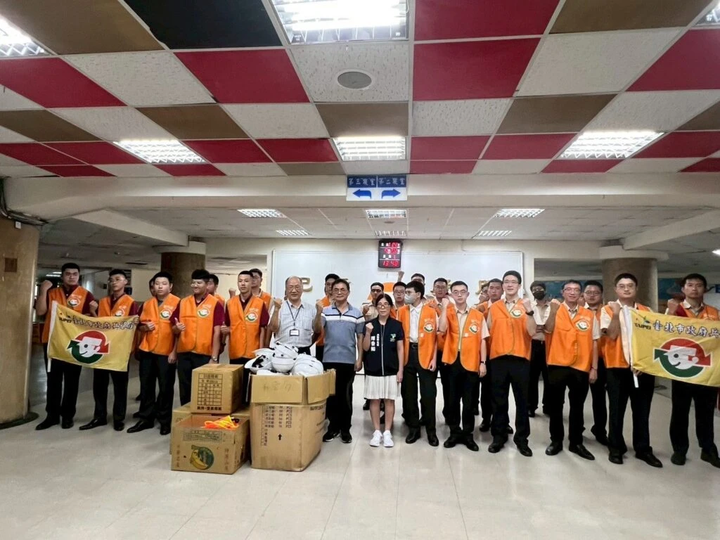 臺北市緊急調派20名消防及社會役替代役男　投入光復鄉救災行列