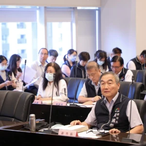 中市民進黨團提案要求普發現金5萬元  國民黨團：別打烏賊戰