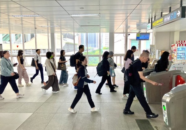 亞洲不限航點商務艙機票急尋幸運兒  台中捷運第5,000萬名旅客迄今未現身