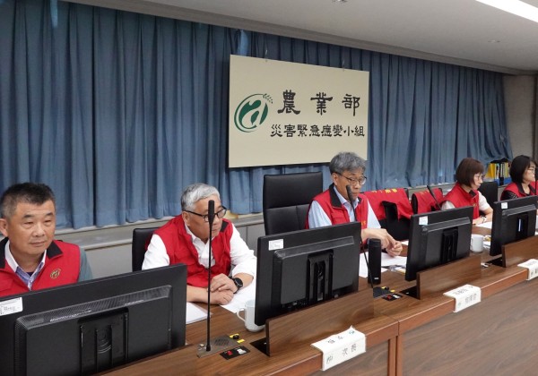 陳部長駿季坐鎮樺加沙颱風應變會議 要求各單位高度警戒並確保農產品穩定供應