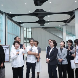 台中綠美圖開館倒數   盧秀燕攜建築師搶先開箱