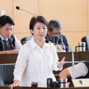「普發5萬元」爭議   盧秀燕：衝擊各項建設預算須慎思