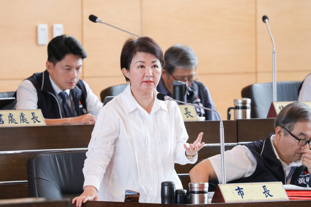 「普發5萬元」爭議   盧秀燕：衝擊各項建設預算須慎思