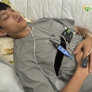 鼾聲大、白天嗜睡都要留意!睡眠呼吸中止症在家也能做檢查 鼾聲大、白天嗜睡都要留意!睡眠呼吸中止症在家也能做檢查