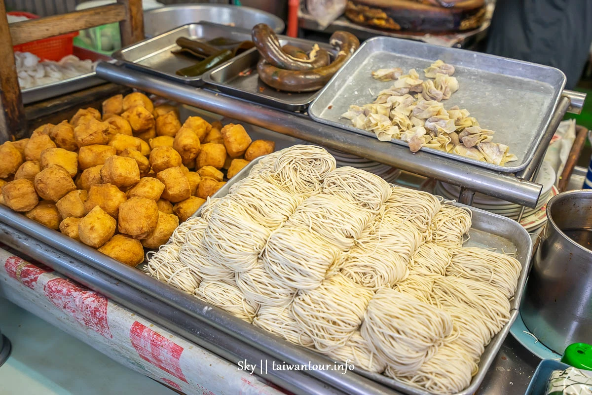 【火生餛飩麵店】宜蘭市排隊小吃必吃美食推薦 【火生餛飩麵店】宜蘭市排隊小吃必吃美食推薦