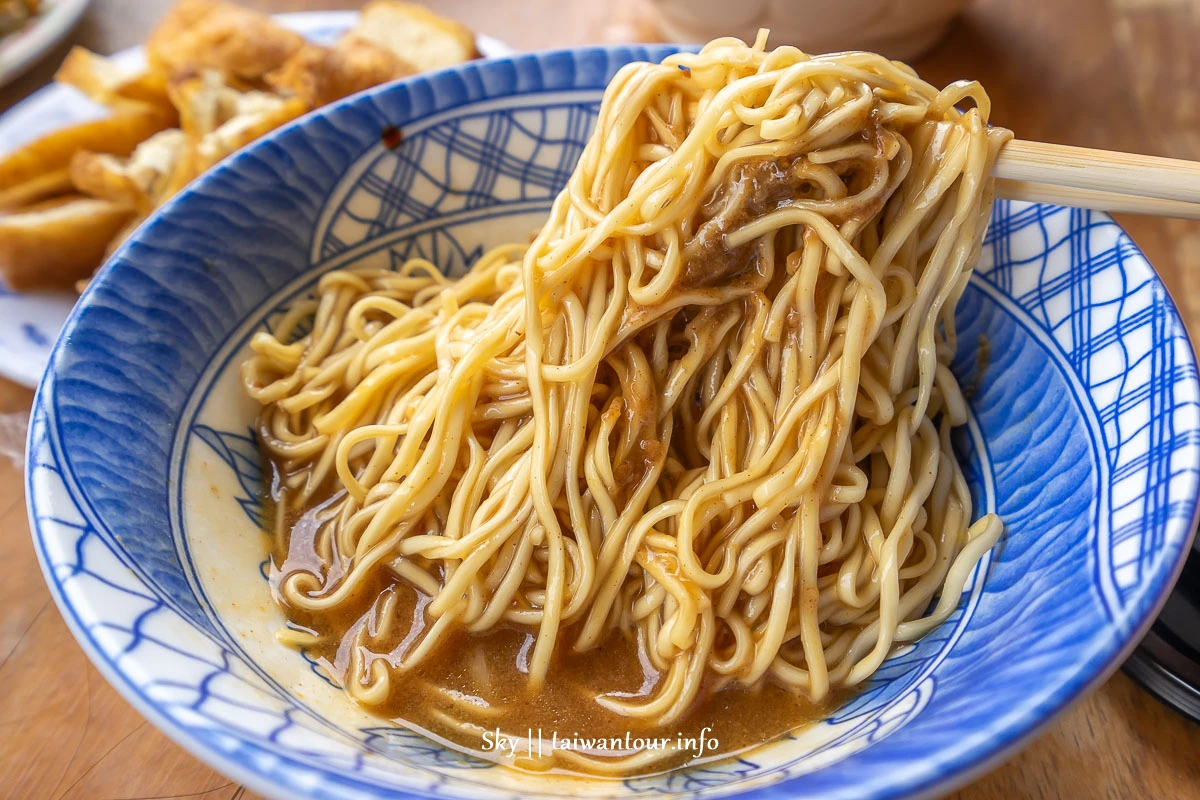 【火生餛飩麵店】宜蘭市排隊小吃必吃美食推薦 【火生餛飩麵店】宜蘭市排隊小吃必吃美食推薦