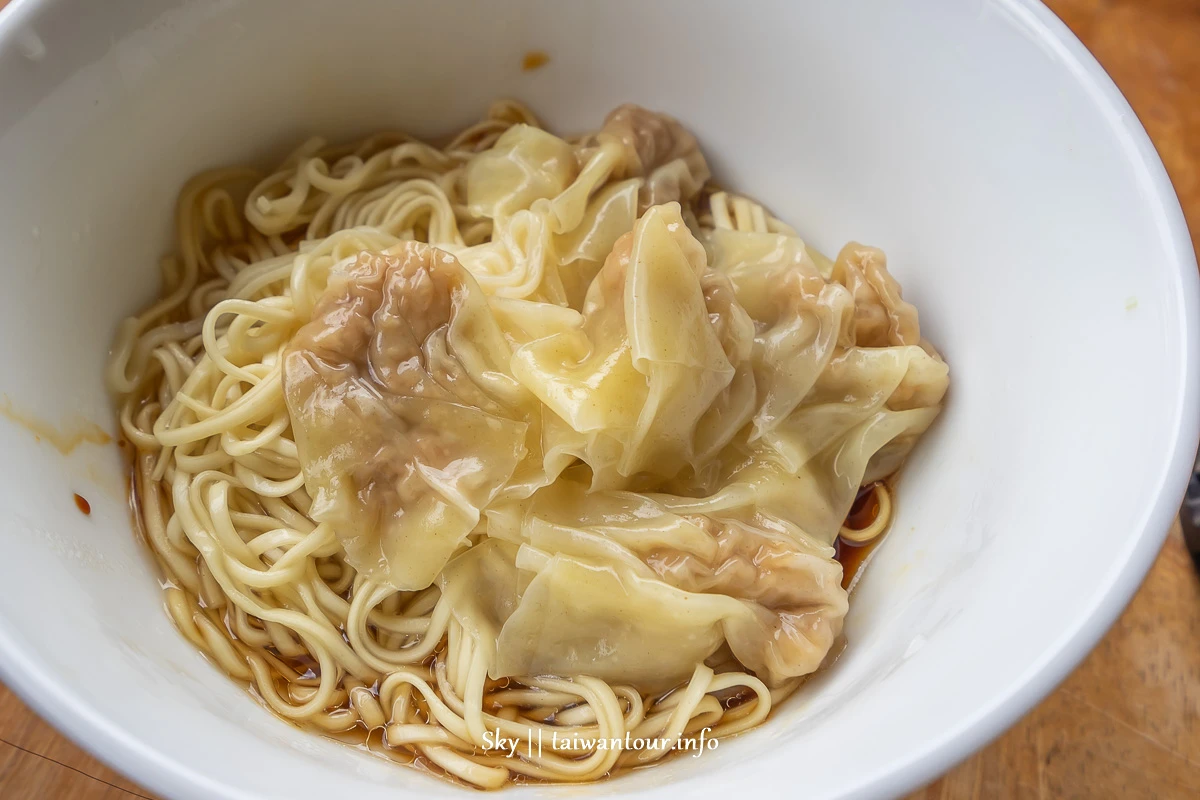 【火生餛飩麵店】宜蘭市排隊小吃必吃美食推薦 【火生餛飩麵店】宜蘭市排隊小吃必吃美食推薦