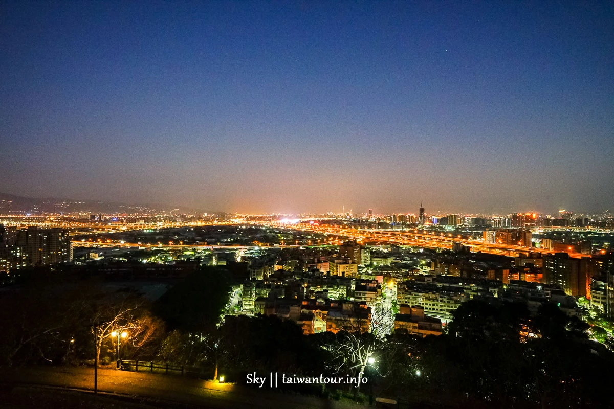 【水碓觀景公園】五股櫻花秘境百萬夜景觀景台.私房景點.公車