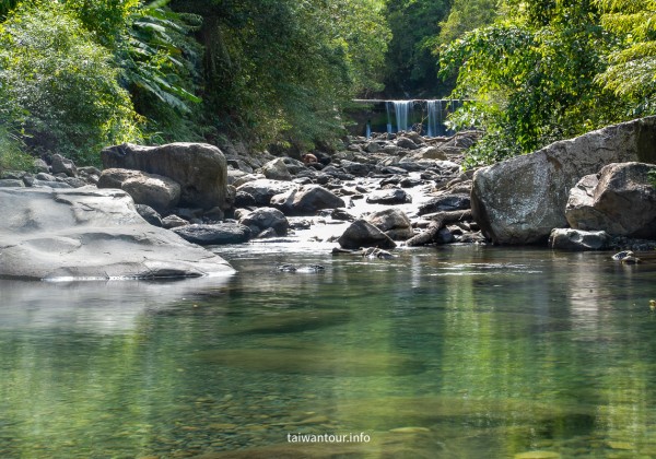 【紅河谷越嶺古道(烏來段)】新北親子步道.玩水景點 【紅河谷越嶺古道(烏來段)】新北親子步道.玩水景點