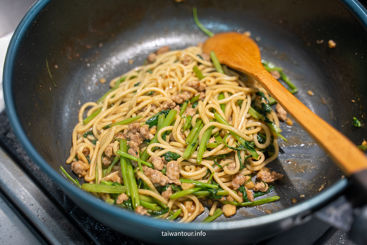 【一人份沙茶肉絲炒麵】獨享美味不孤單!路邊攤級色香味,全聯食材零失敗! 【一人份沙茶肉絲炒麵】獨享美味不孤單!路邊攤級色香味,全聯食材零失敗!