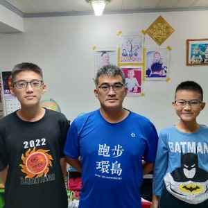 武崙國中李春裕老師用心愛孩子 「愛與榜樣」成為遺傳學