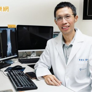 5旬婦為健身天天健走反害「足底筋膜炎」發作　震波治療助重拾步伐
