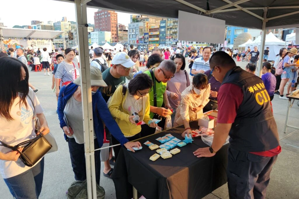 熱情森巴舞動基隆  基警結合嘉年華推動婦幼安全防治宣導