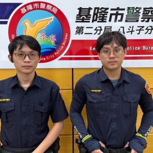 尿布男童清晨獨自遊蕩  基二警暖心助返家