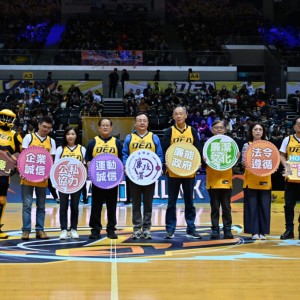 廉政署馮成署長開球  推廣運動誠信精神 讓運動環境更公平、美好 廉政署馮成署長開球  推廣運動誠信精神 讓運動環境更公平、美好