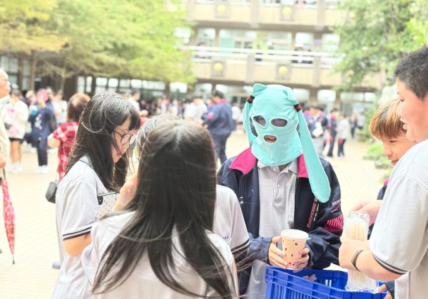 二信校慶園遊會「強風備案」看到孩子的韌性