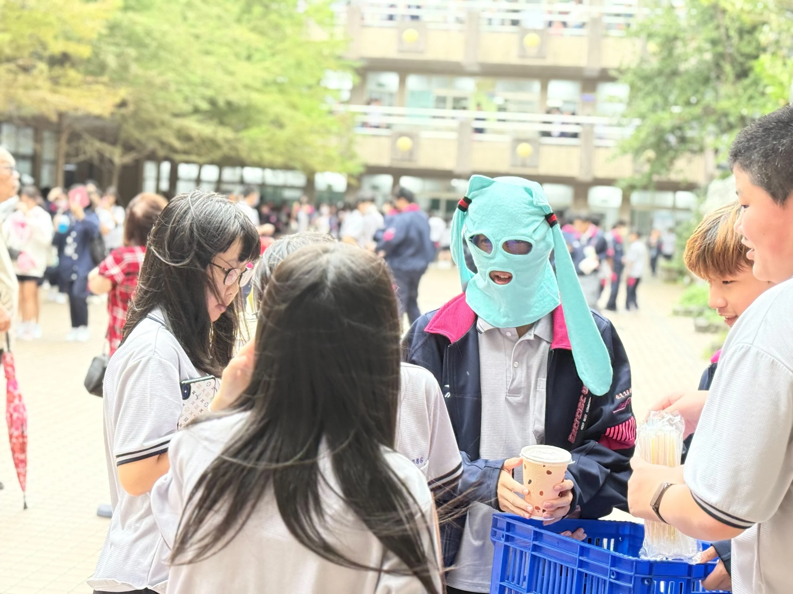 二信校慶園遊會「強風備案」看到孩子的韌性