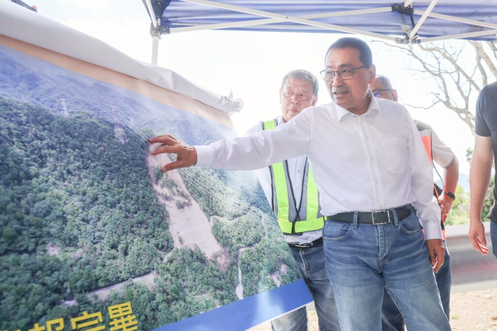 雙溪北38線百米邊坡復建完工 侯友宜：落實監測與預警機制