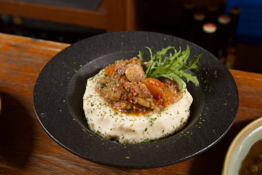 ABV閣樓餐酒館開啟歐陸新篇章　品味荷蘭質樸風情