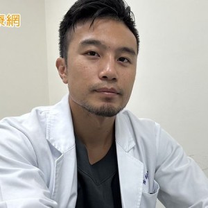 久坐久站族注意！嚴重靜脈曲張恐致潰瘍　及早治療助恢復步行