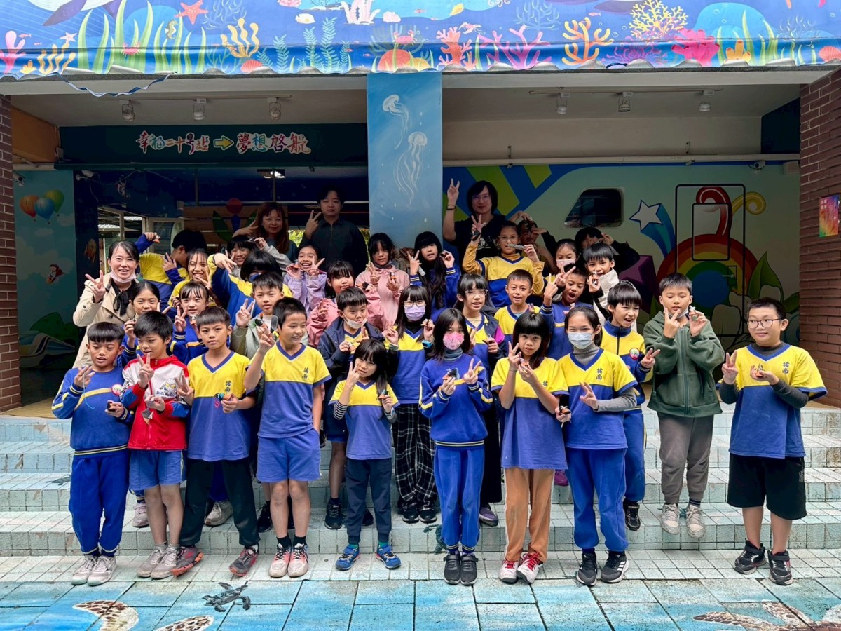 堵南國小赴明德國中職業試探體驗製鞋技藝收穫滿行囊