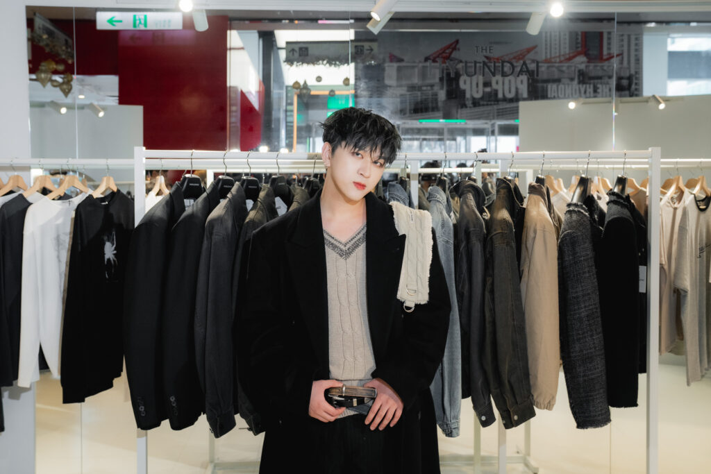 結構時尚新勢力來襲！韓 INSILENCE 邀人氣男團 U:NUS 昱廷展秋冬極簡實穿魅力