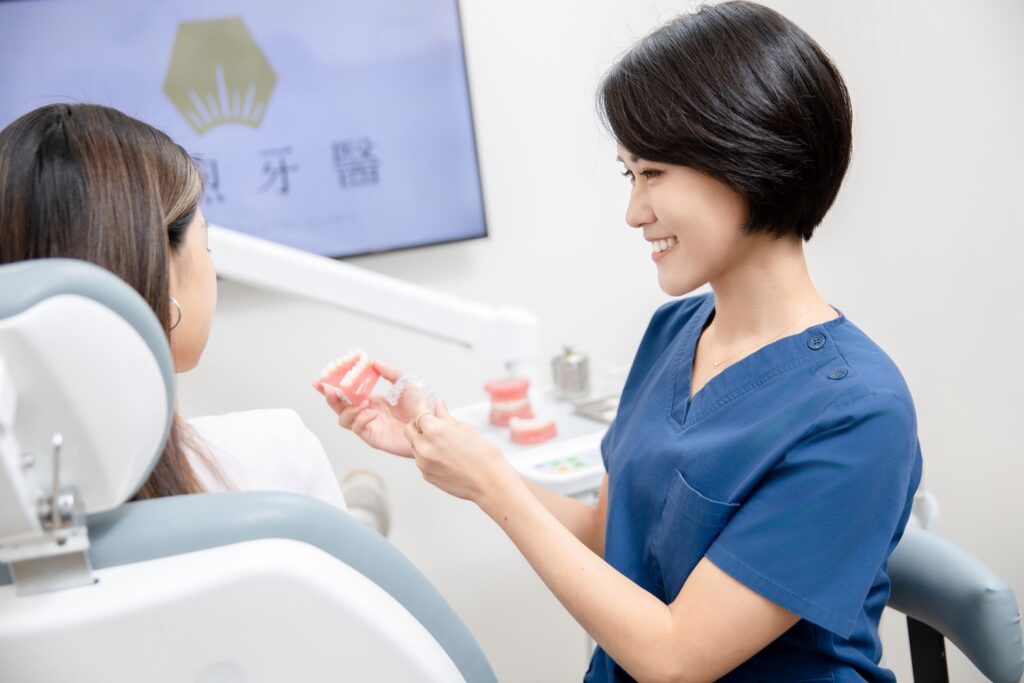 隱適美成全民矯正趨勢 醫師揭真相並籲切勿踩雷 隱適美成全民矯正趨勢 醫師揭真相並籲切勿踩雷