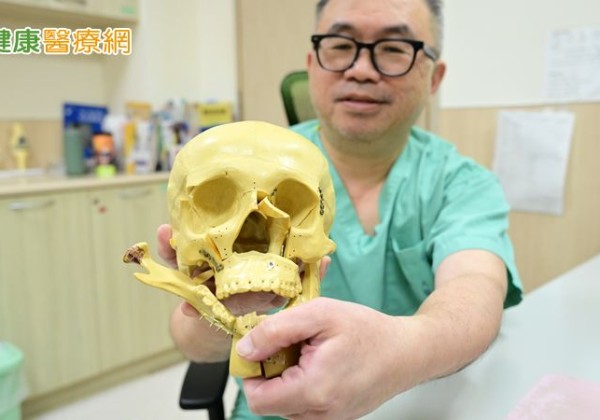 建築工5米墜落臉變形！「隱形重建」恢復顏面原貌　外表完全無疤