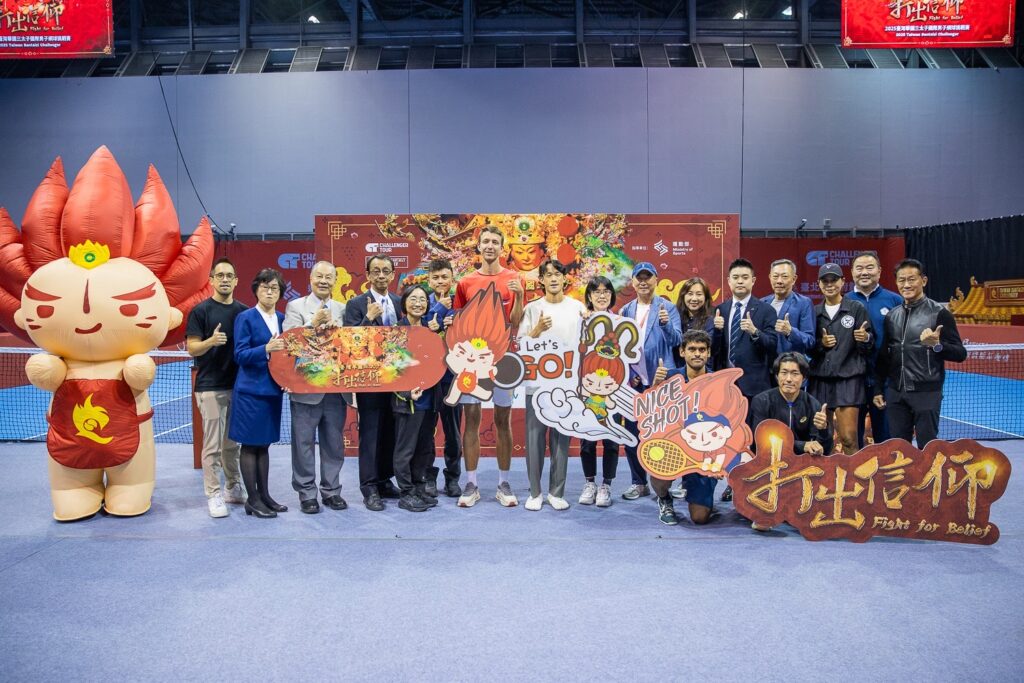 臺灣華國三太子盃》記者會體驗書法文化 2日會外賽點燃戰火  雙打首輪上演臺將內戰 謝政鵬強碰莊吉生