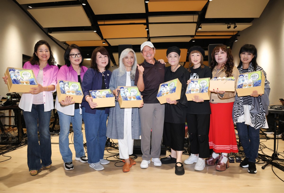 民歌史上龐大幕後製作揭密!民歌大團圓動員2500人打造7小時音樂不間斷民歌盛典 大巨蛋超狂「服務密碼」全面公開 民歌史上龐大幕後製作揭密!民歌大團圓動員2500人打造7小時音樂不間斷民歌盛典 大巨蛋超狂「服務密碼」全面公開