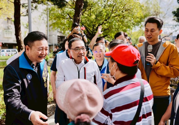 新北市長侯友宜視察土城員和人本通行改善工程進度 預計年底完工