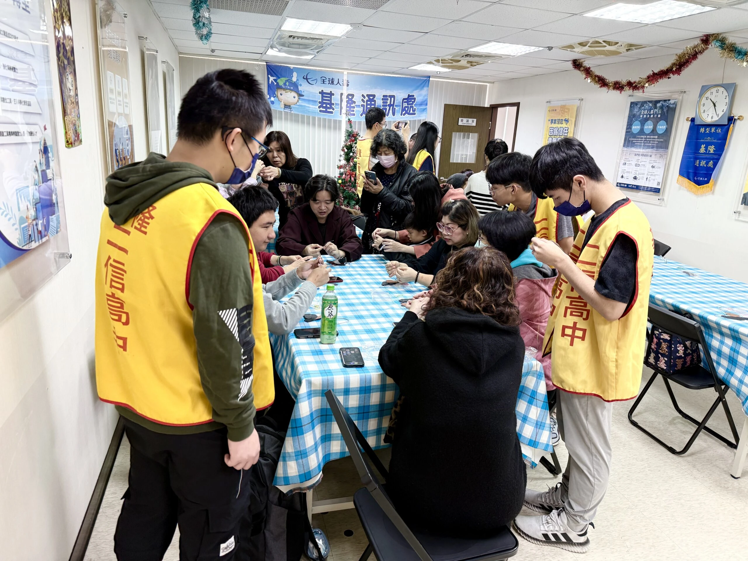 全球人壽舉辦「找到你的腳色，一起邁向步凡未來」鞋作體驗