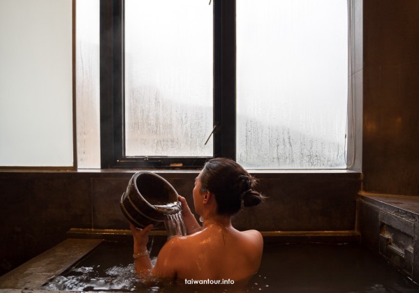 【春天酒店】北投溫泉住宿情侶湯屋推薦.泡湯券接駁車