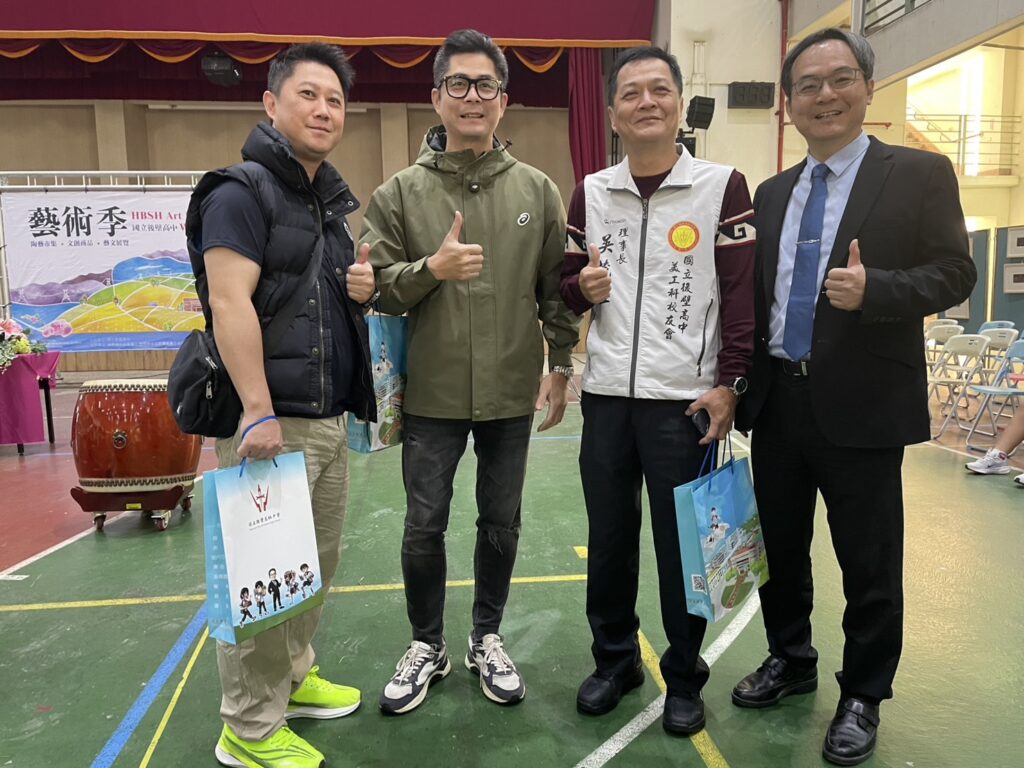 「後壁高中藝術季」千人湧入 共賞三千餘件創作盛宴 「後壁高中藝術季」千人湧入 共賞三千餘件創作盛宴