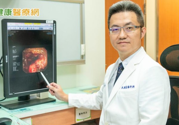 70歲老翁糞便潛血後未追蹤！8 年後竟變癌　堵塞全腸道了