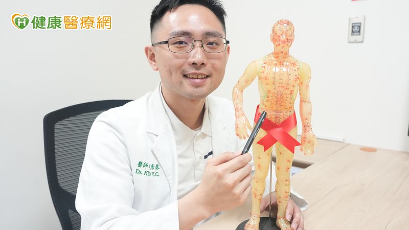 國中少女反覆腹痛送急診「檢查都正常」中醫師揪出關鍵