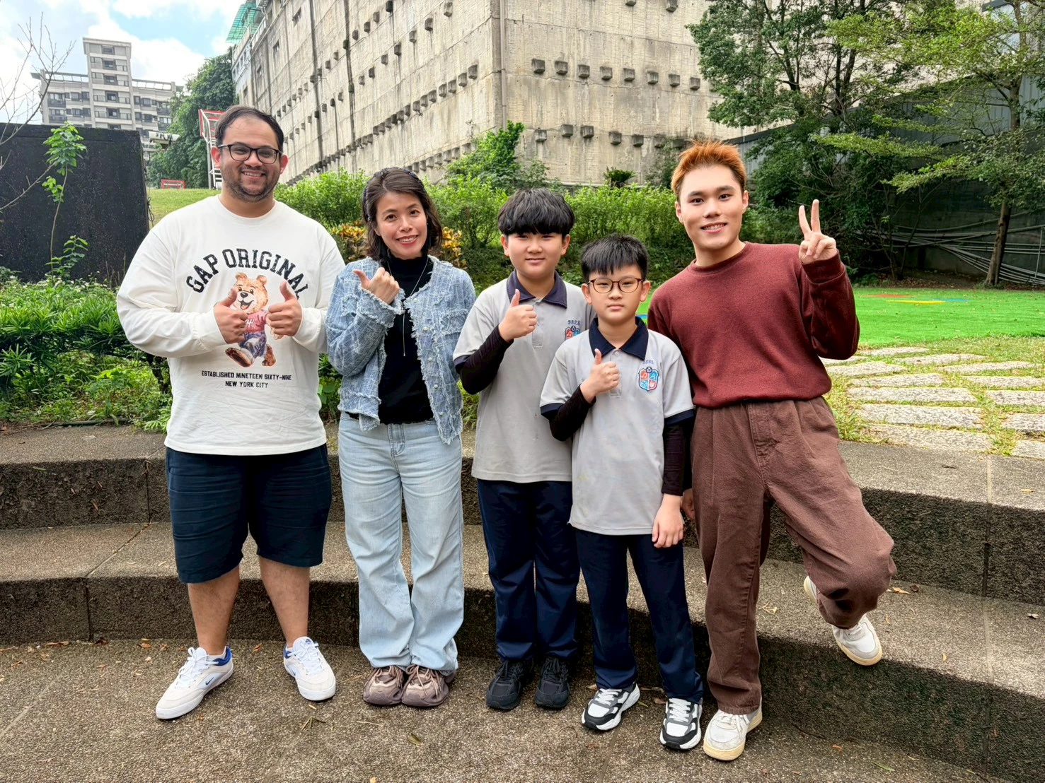 基隆市英語學藝競賽二信國小部兄弟齊力抱回特優及優等