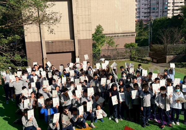 二信國小部快樂學英文「英閱王」競賽成果亮眼