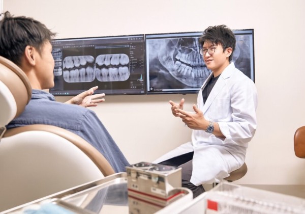 植牙價差高達數萬元　醫師教你怎麼選、怎麼保養最划算